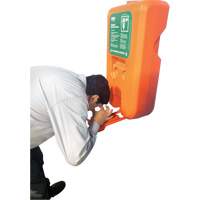 Poste de douche oculaire portable autonome, Aliment&eacute; par gravit&eacute;, Capacit&eacute; 10 gal., Conformit&eacute; ANSI Z358.1 Distribution Jean Lapalme