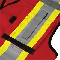 6678 Veste d'arpenteur antimicrobienne haute visibilit&eacute; avec dos en maille, Rouge, Petit, Polyester Distribution Jean Lapalme