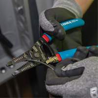 Klein-Kurve&reg; Wire Stripper & Cutter Distribution Jean Lapalme