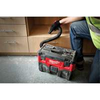Aspirateur humide/sec M18 (outil seulement), 18 V, Capacit&eacute; 2 gal. Distribution Jean Lapalme