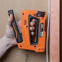 Loose Cable Stapler, 5/16"/1/4"/11/32" Staples Distribution Jean Lapalme