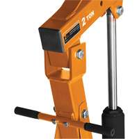 Grue escamotable pour moteur — Strongarm Distribution Jean Lapalme