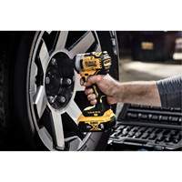 MAX* Cordless Impact Wrench with Hog Ring Anvil (Tool Only), 20 V, 3/8" Socket Distribution Jean Lapalme