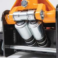 Heavy-Duty Floor Jack, 3 Ton(s) Capacity, 5-1/4" Lowered, 18-1/4" Raised, Manual Hydraulic Distribution Jean Lapalme