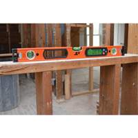Niveau num&eacute;rique programmable &agrave; double r&eacute;tro&eacute;clairage JLX&reg; Distribution Jean Lapalme