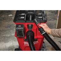 M18 FUEL NEXUS 6 Gallon Wet/Dry Vacuum with PACKOUT Compatibility & VACLINK, 18 V, 6 gal. Capacity Distribution Jean Lapalme