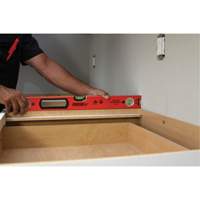 Heavy Duty Level, Box, 24" L, Aluminum, Non-Magnetic Distribution Jean Lapalme