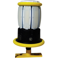 Lampe &agrave; couverture large Beacon 360 avec fixation magn&eacute;tique, DEL, 120 W, 13 000 lumens, Boîtier en Aluminium Distribution Jean Lapalme