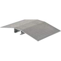 Traverse de protection en aluminium pour c&acirc;bles et boyaux, 48,03" x 24" x 4,5", 2000 lb (1 tonne) Distribution Jean Lapalme