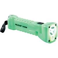 Magnetic Right Angle Flashlight, LED, 653 Lumens, AA Batteries Distribution Jean Lapalme